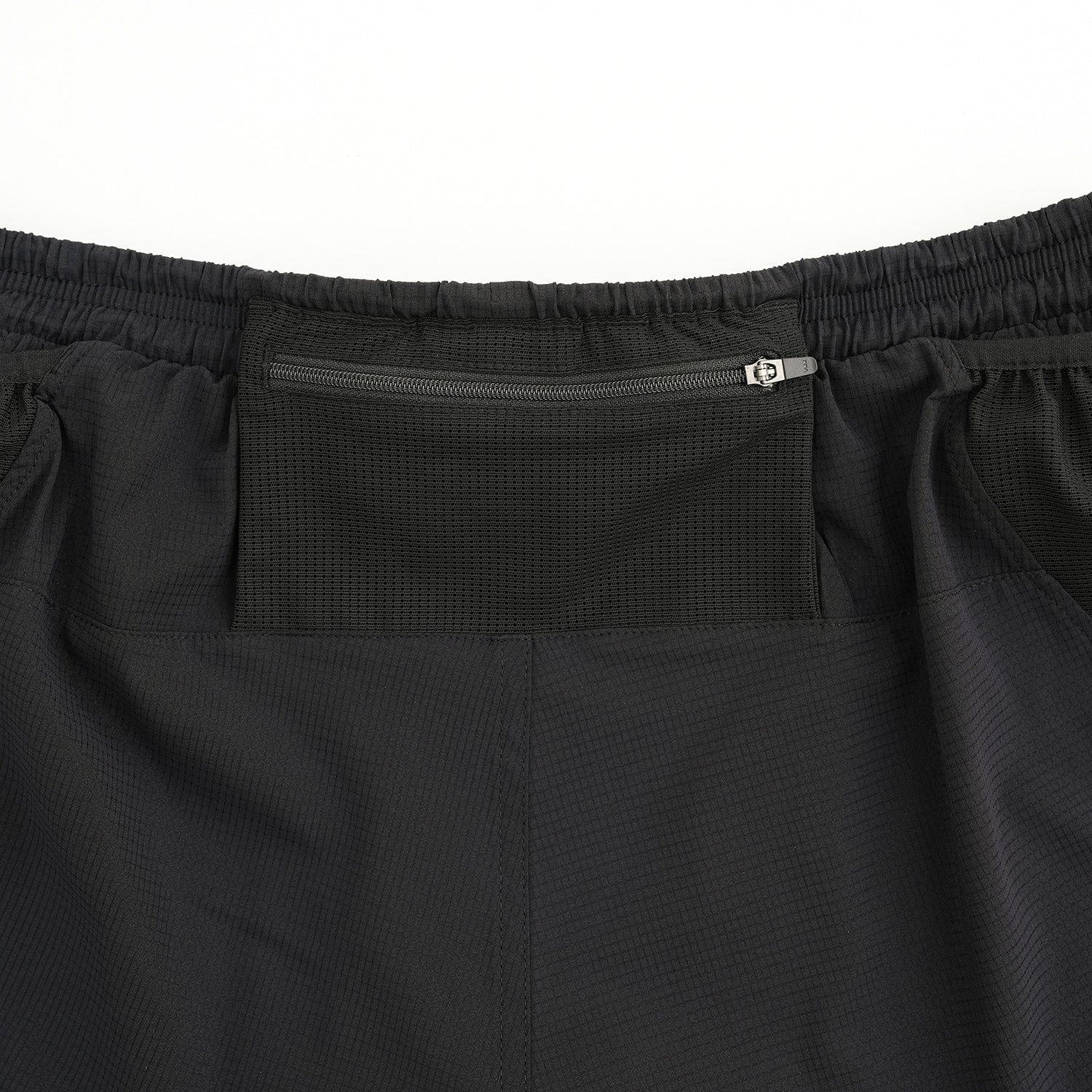 LIGHT FLOW SHORTS
